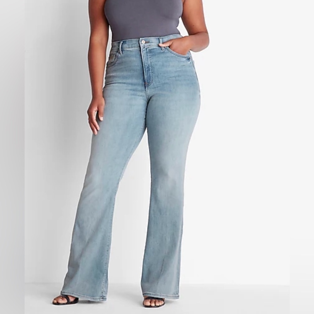 Express light Wash Blue Women's Jeans - Picture 1 of 11